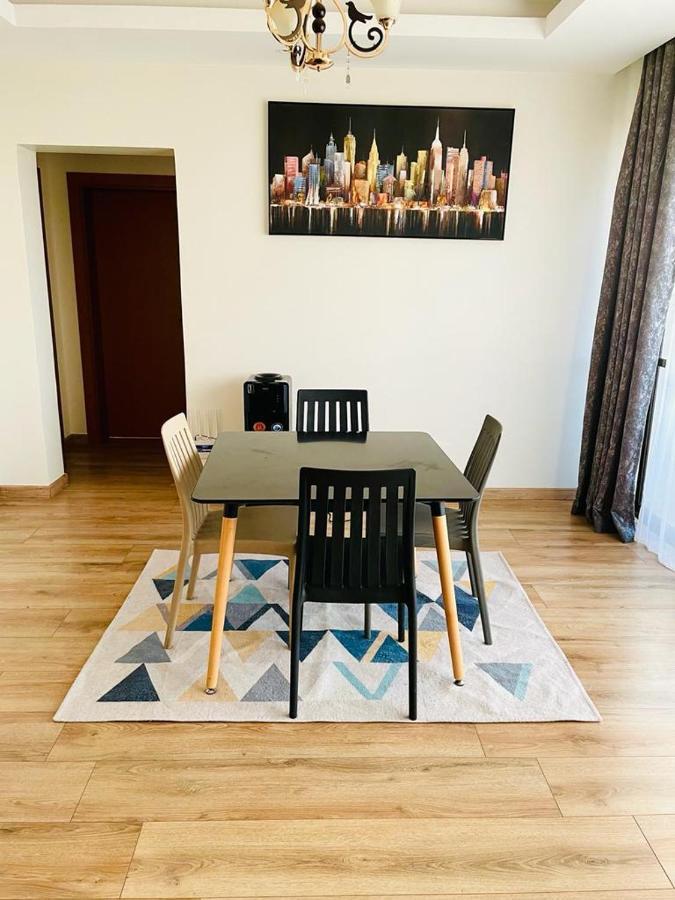 Apartment Almas Towers *