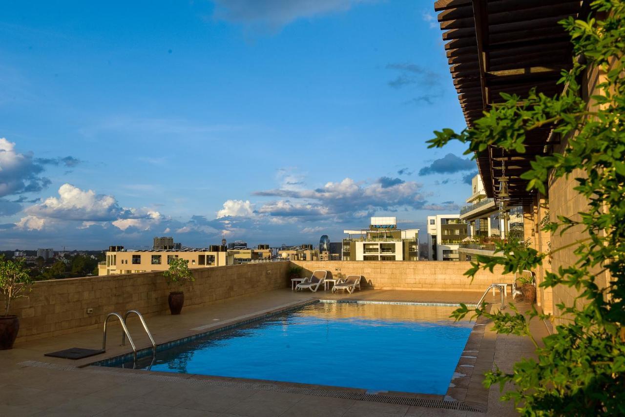 Apartment 2 Bedroom In Riverside Drive,