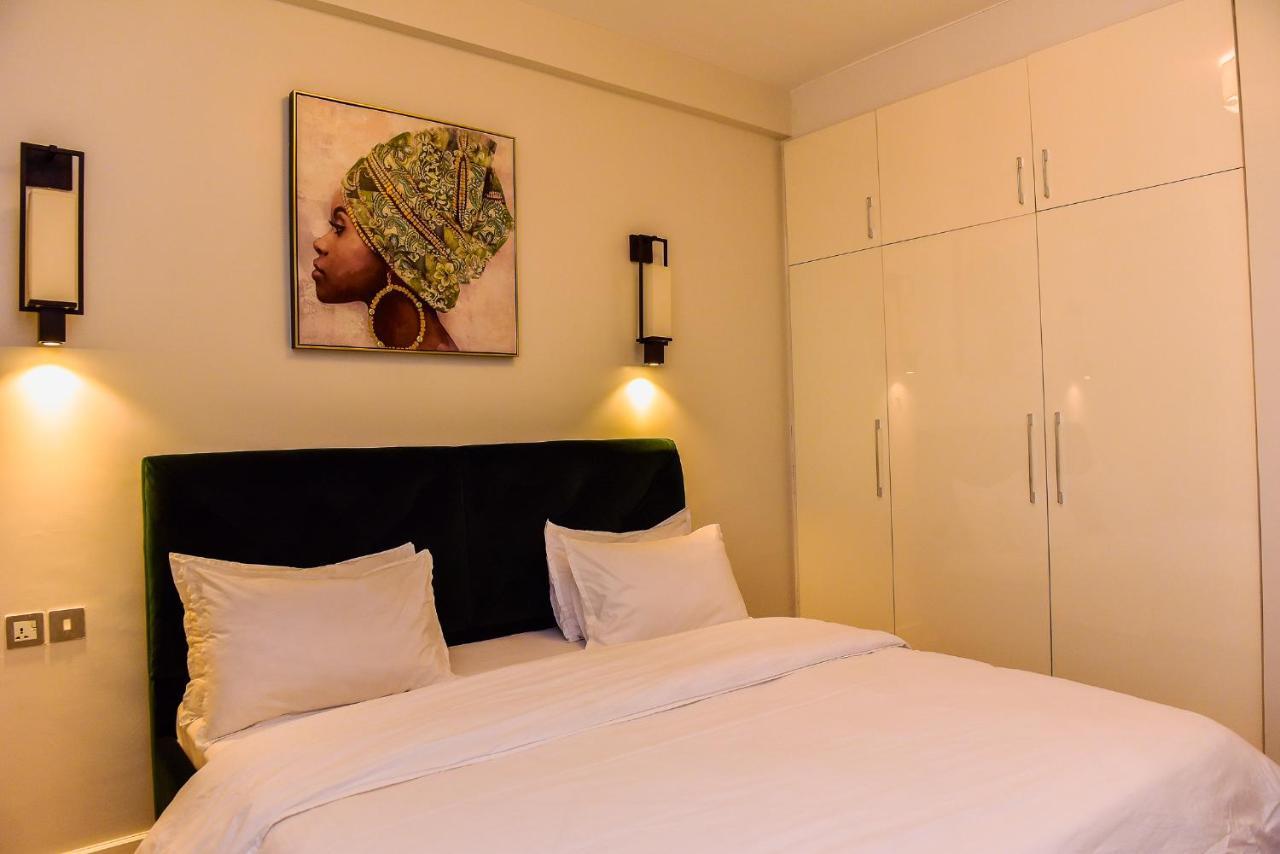 2 Bedroom In Riverside Drive, Apartment