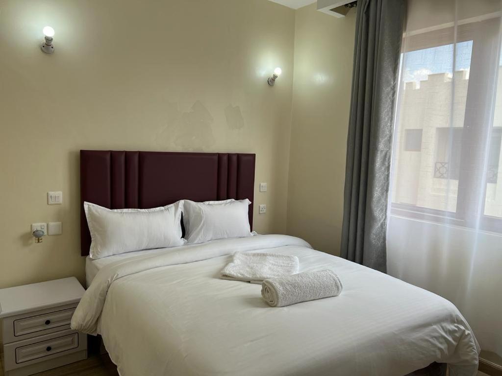 Lux Dubai Style * Nairobi