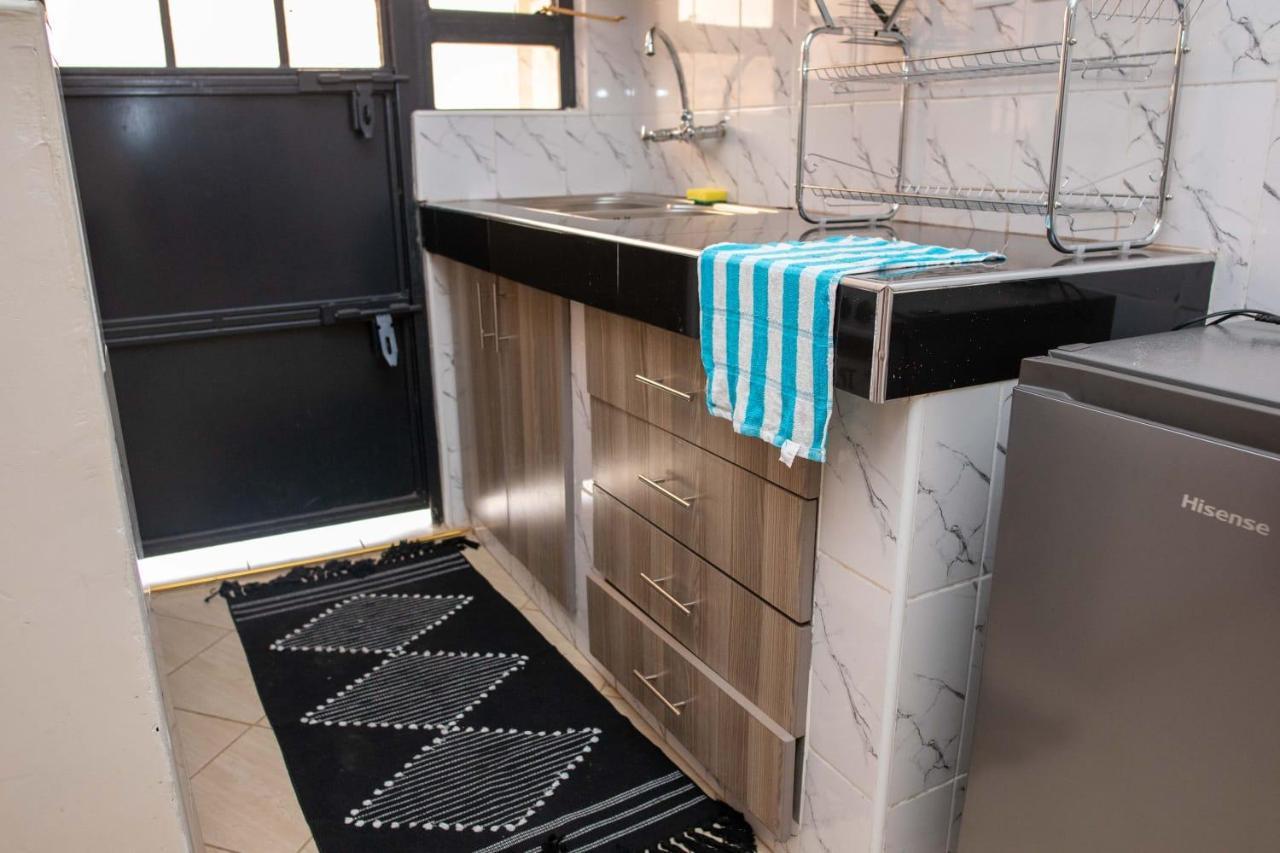Lux Lumumba Drive Apartment *