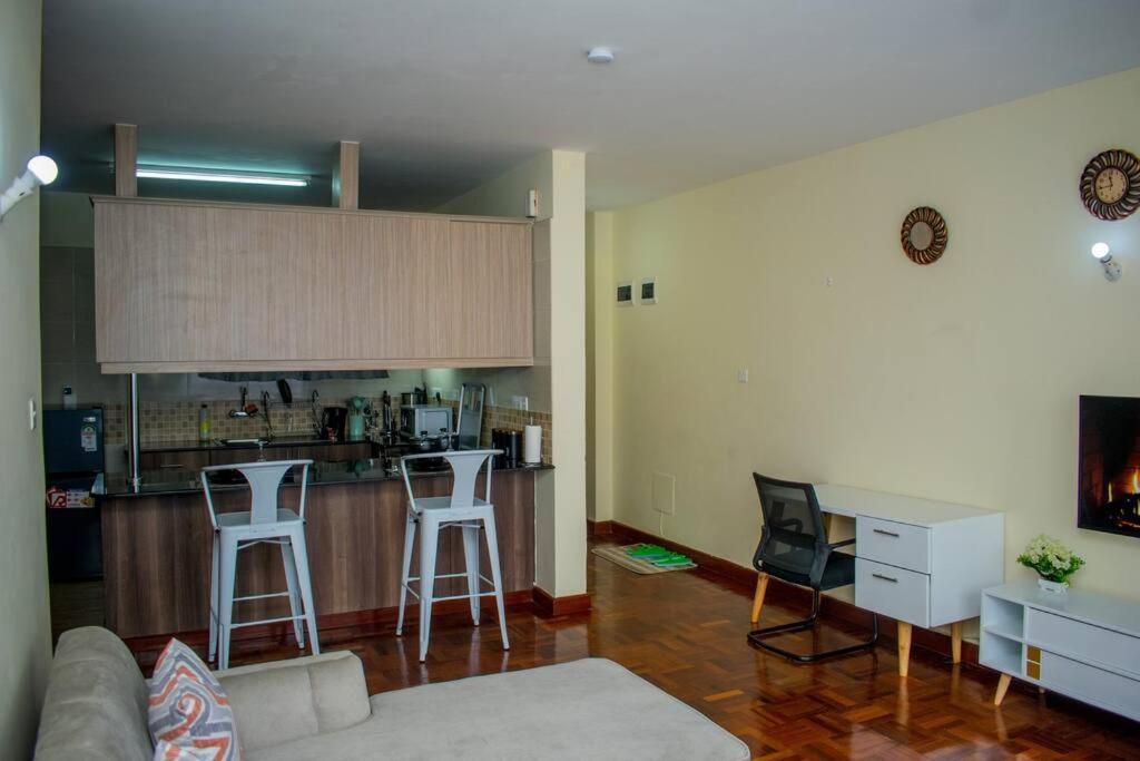 Classy 1br In Westlands, Gym, Workspace, Parking Apartment *