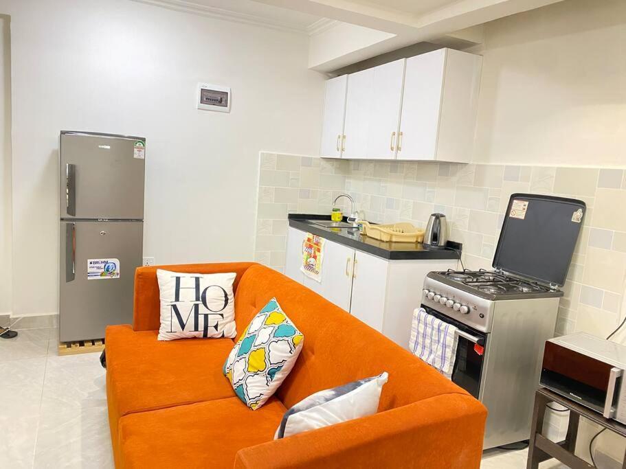Apartment 2 Bedroom Cozy Retreat In Kilimani Near Yaya Centre-gym, Gazebo *