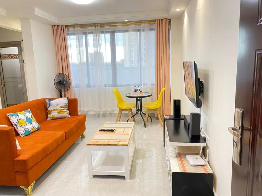 Apartment 2 Bedroom Cozy Retreat In Kilimani Near Yaya Centre-gym, Gazebo