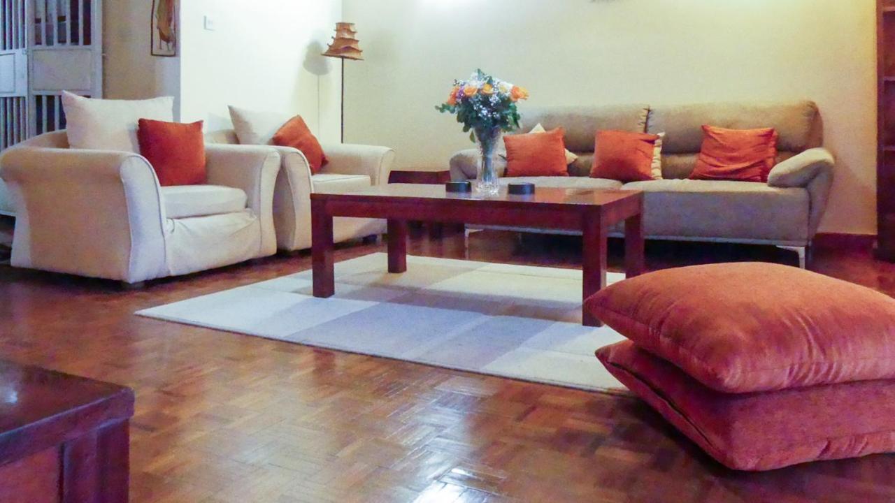 Lantana Gardens Serviced B2 & B8 * Nairobi