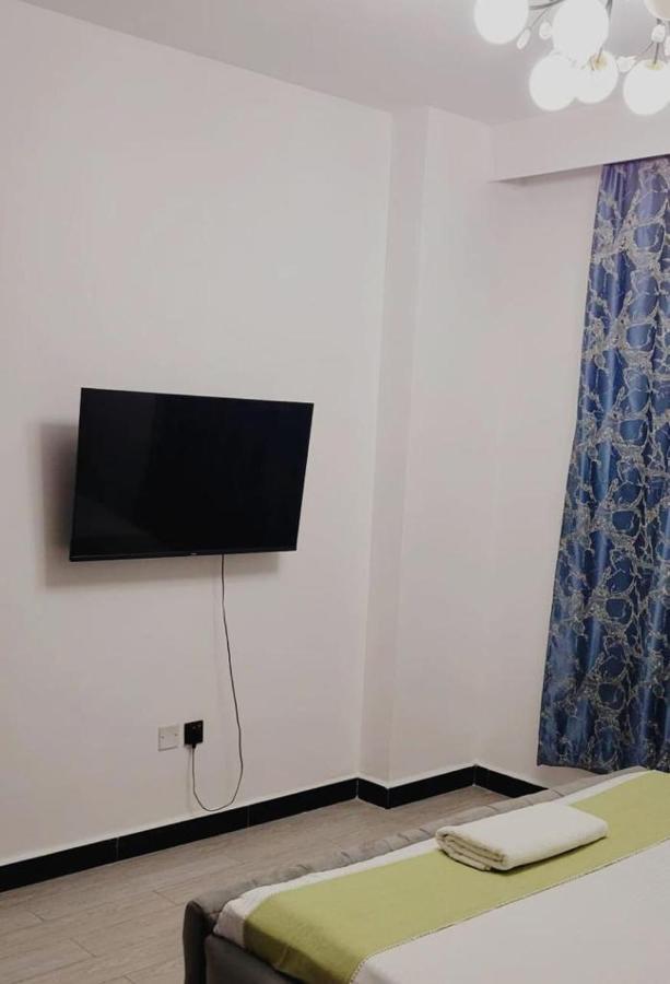 Silverstone Apartment *