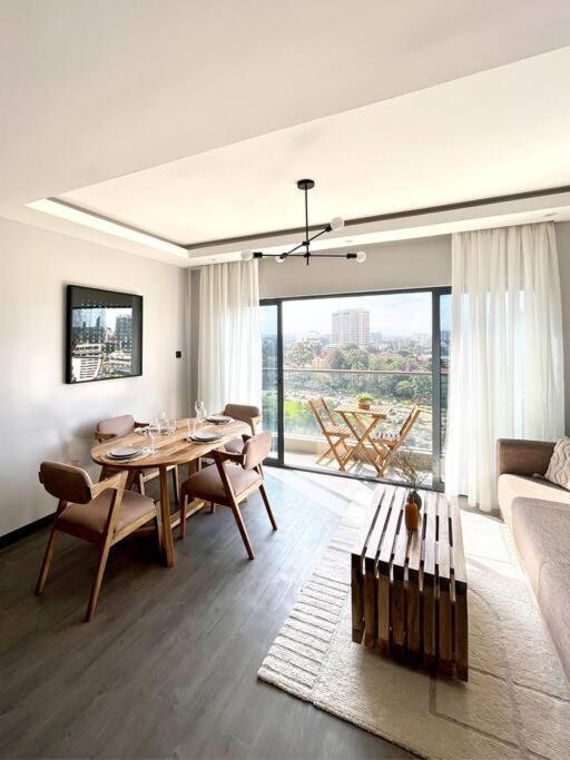 Beautiful 2 Bedroom Apartm. Westlands