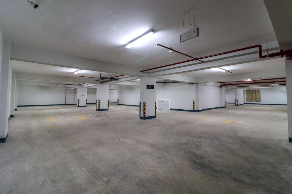 1 Bedroom In Westlands With Pool And Gym Apartment