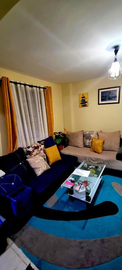 Apartment Spacious Studio Apartment, Bedsitter Along Trm Drive *