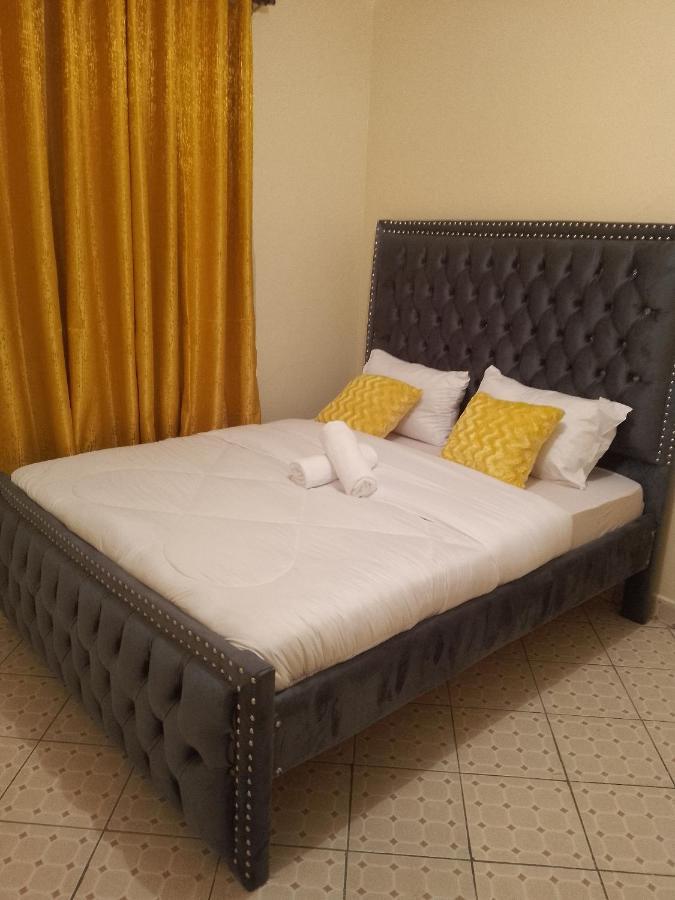 One Bedroom Fully Furnished Airbnb In South B