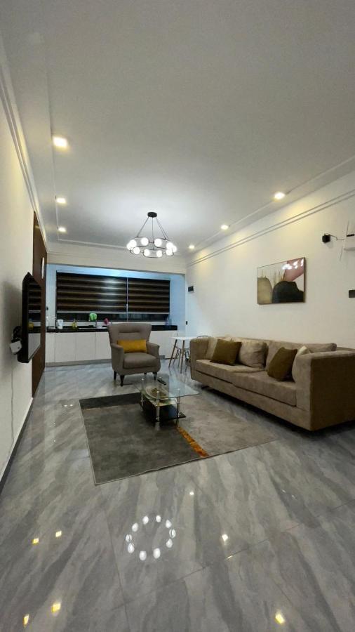 Moonlight Apartment *