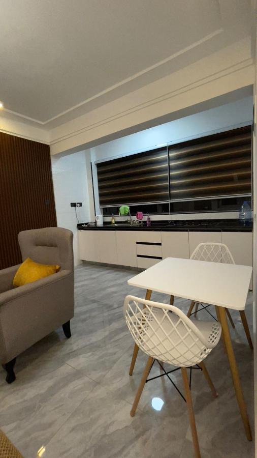 Moonlight Apartment *