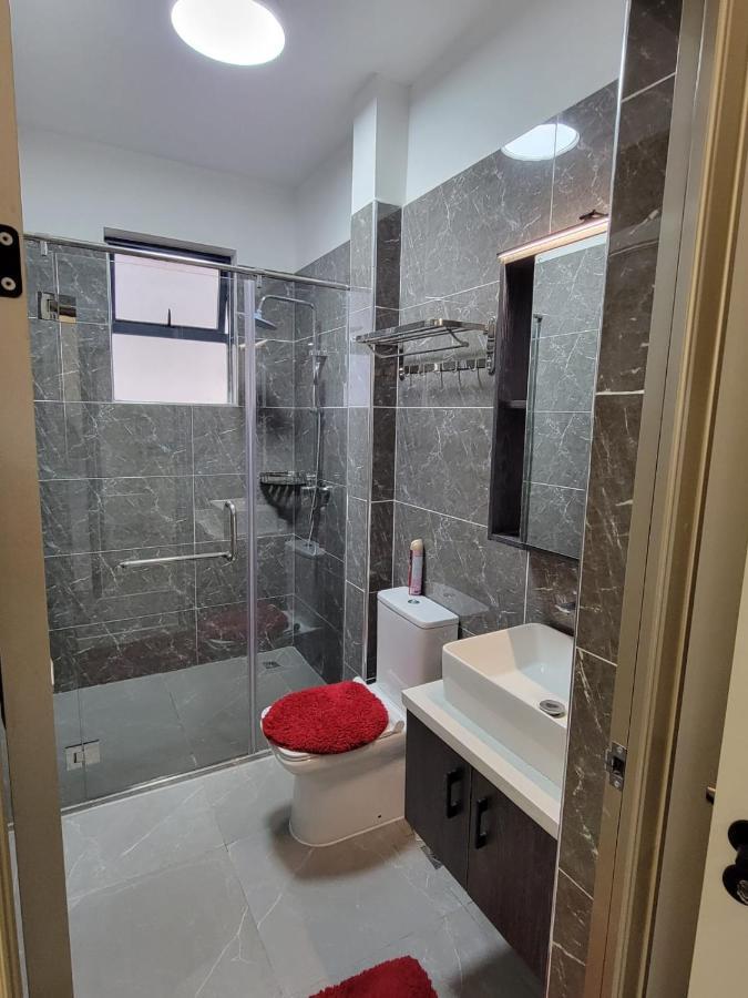 Carella Luxury Homes *