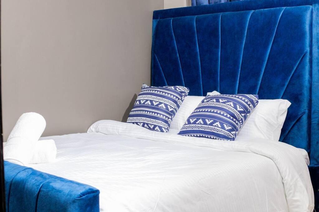 Apartment Leleshwa Luxury *