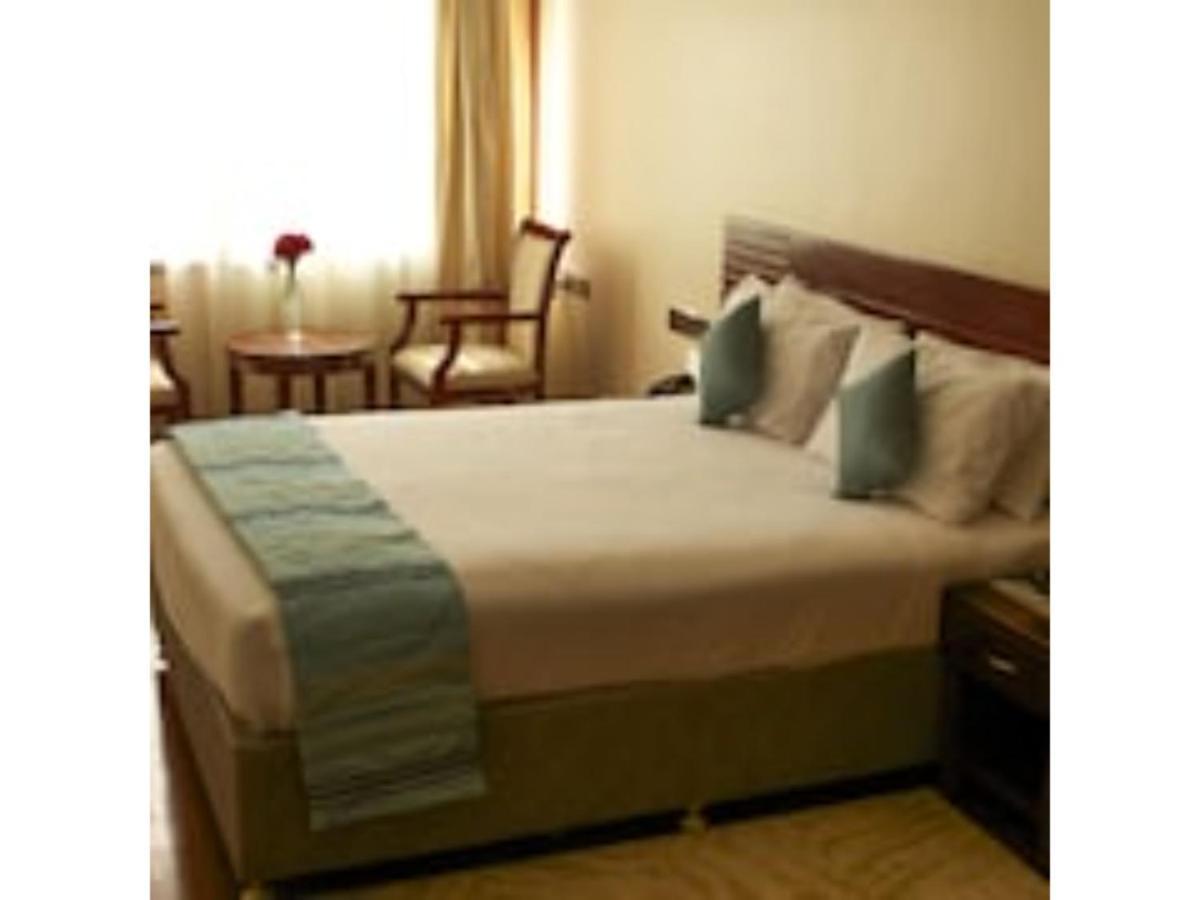 O'sinkirri Hotel