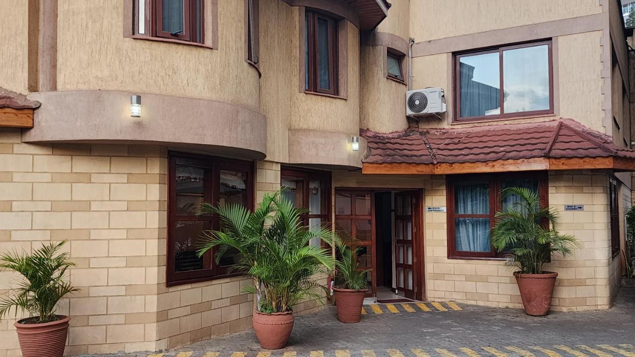 Hotel O'sinkirri Nairobi