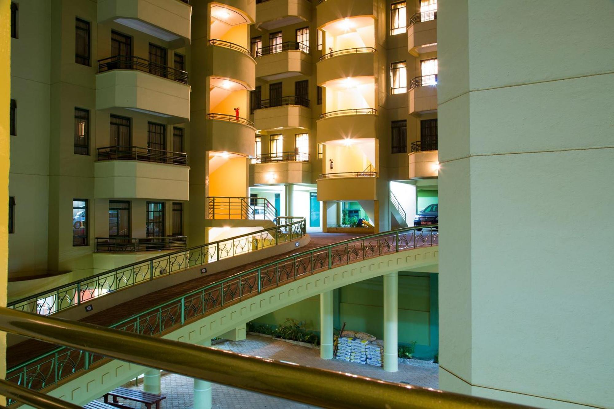 Westland's Gardens Apartment