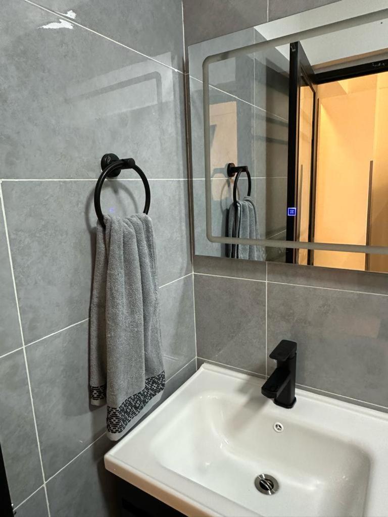 Dnd Homes, Valley Heights, Lavington Apartment *