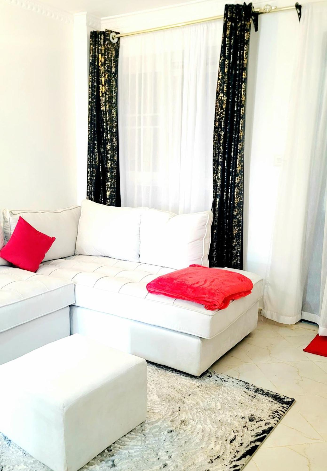 Luxurious Newly Fully Furnished Apartment Nairobi