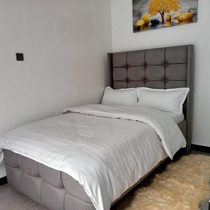 Apartment Spacious,3bed,3bath Sleeps 6! Close To Yaya Center