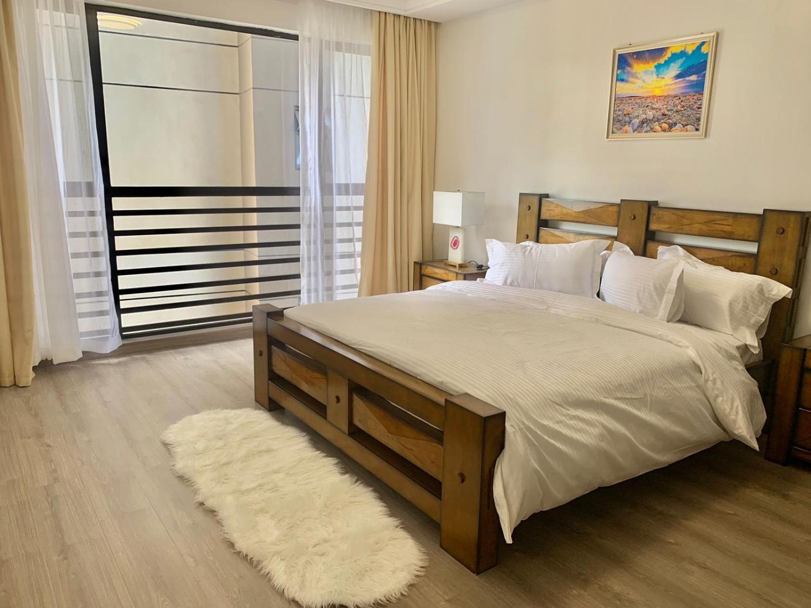 Riverside 3 B/rm Apartment Nairobi