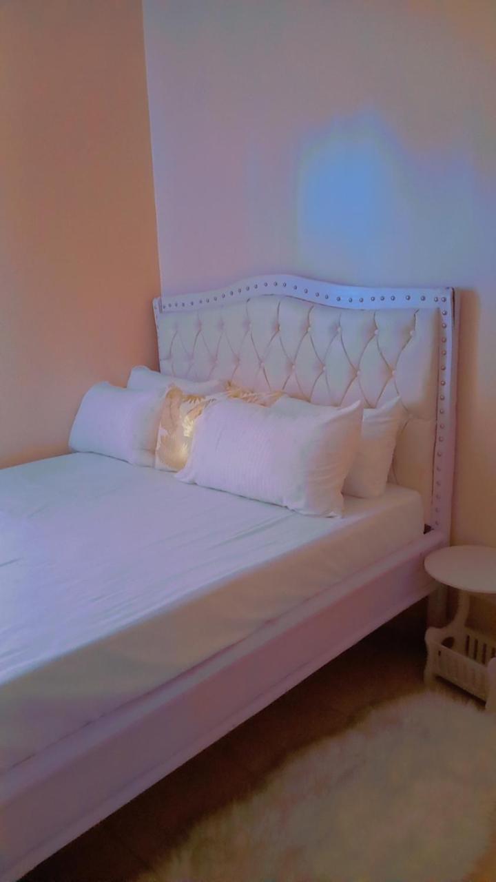 Kathy's Two Bedrooms Pousada Nairobi