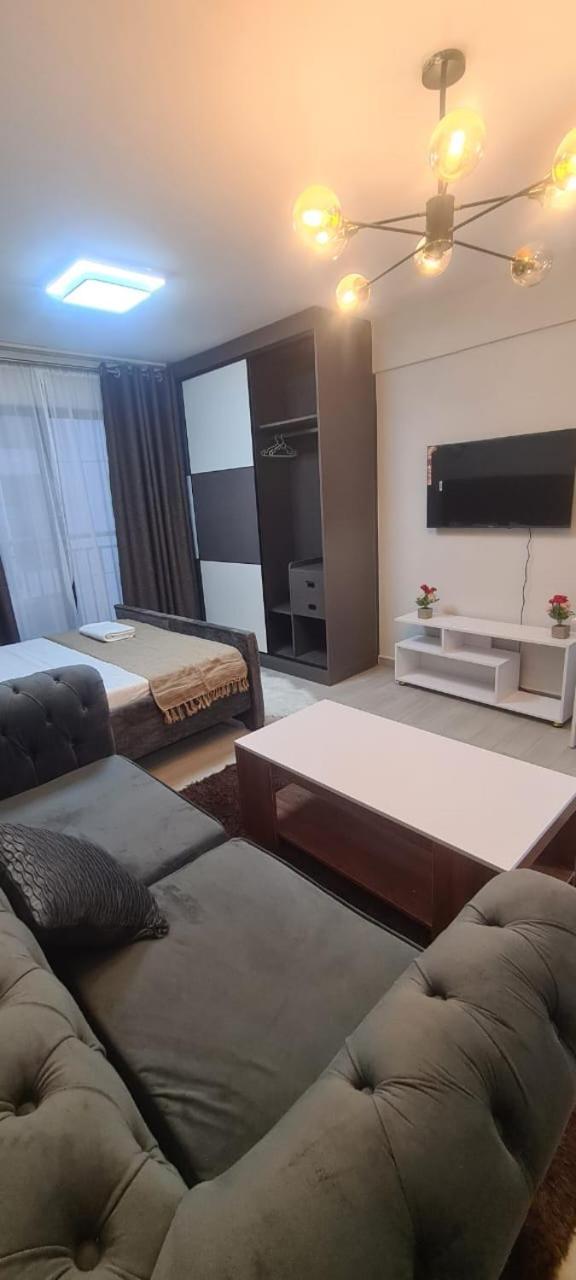 Jeyem A1302-othaya Road , Kileleshwa * Nairobi