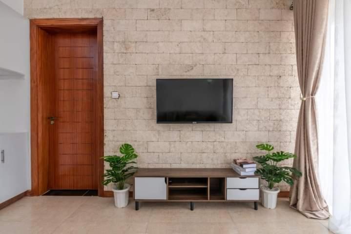 Imagine Luxury 2 Bedroom Apartment