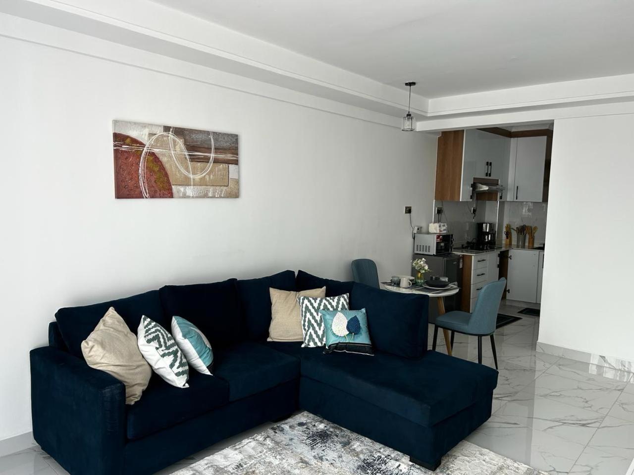 1 Bedroom Kilimani Smart Homes *