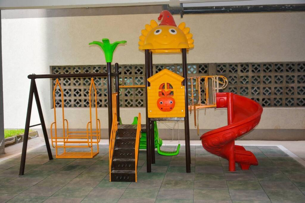 Lovely Instantworthy Premier One Bedroom Apartment