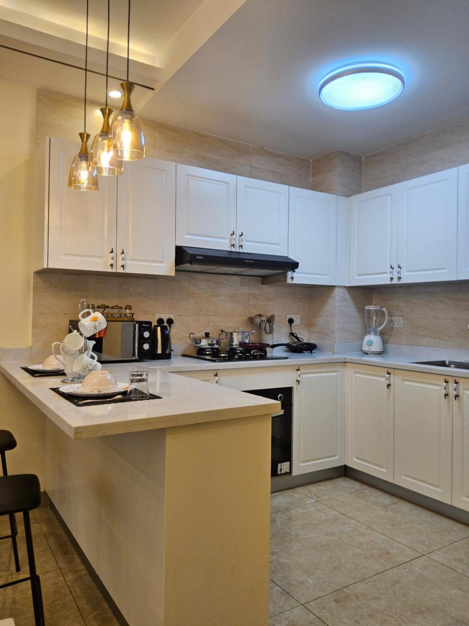Jsons Enzi Heights *