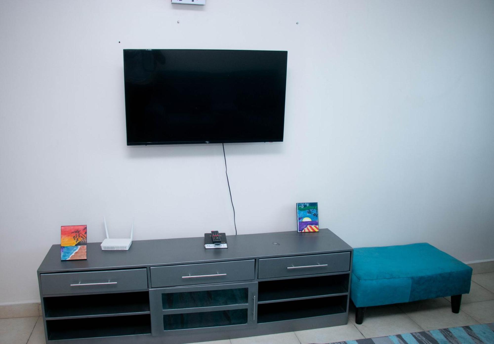 Executively Furnished 3br Located 15minutes From Jkia