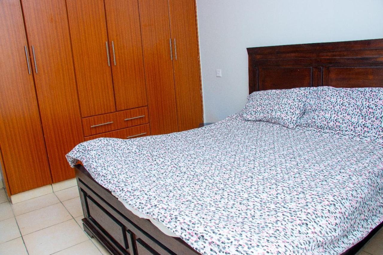 Executively Furnished 3br Located 15minutes From Jkia * Nairobi