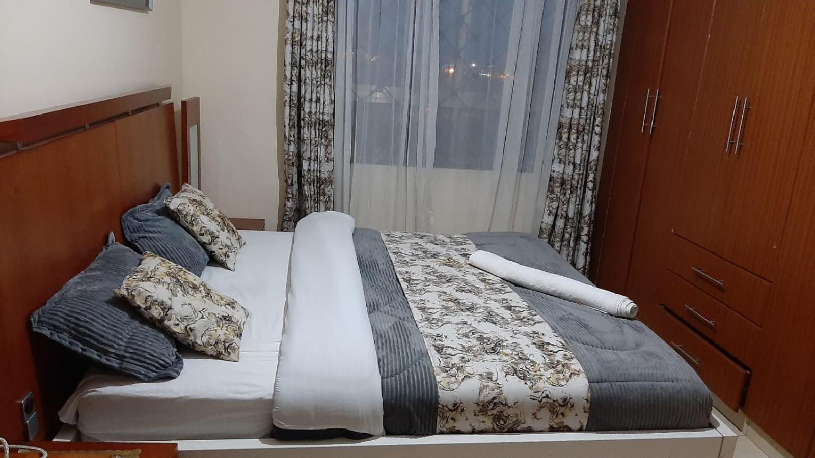 Executively Furnished 3br Located 15minutes From Jkia Apartment
