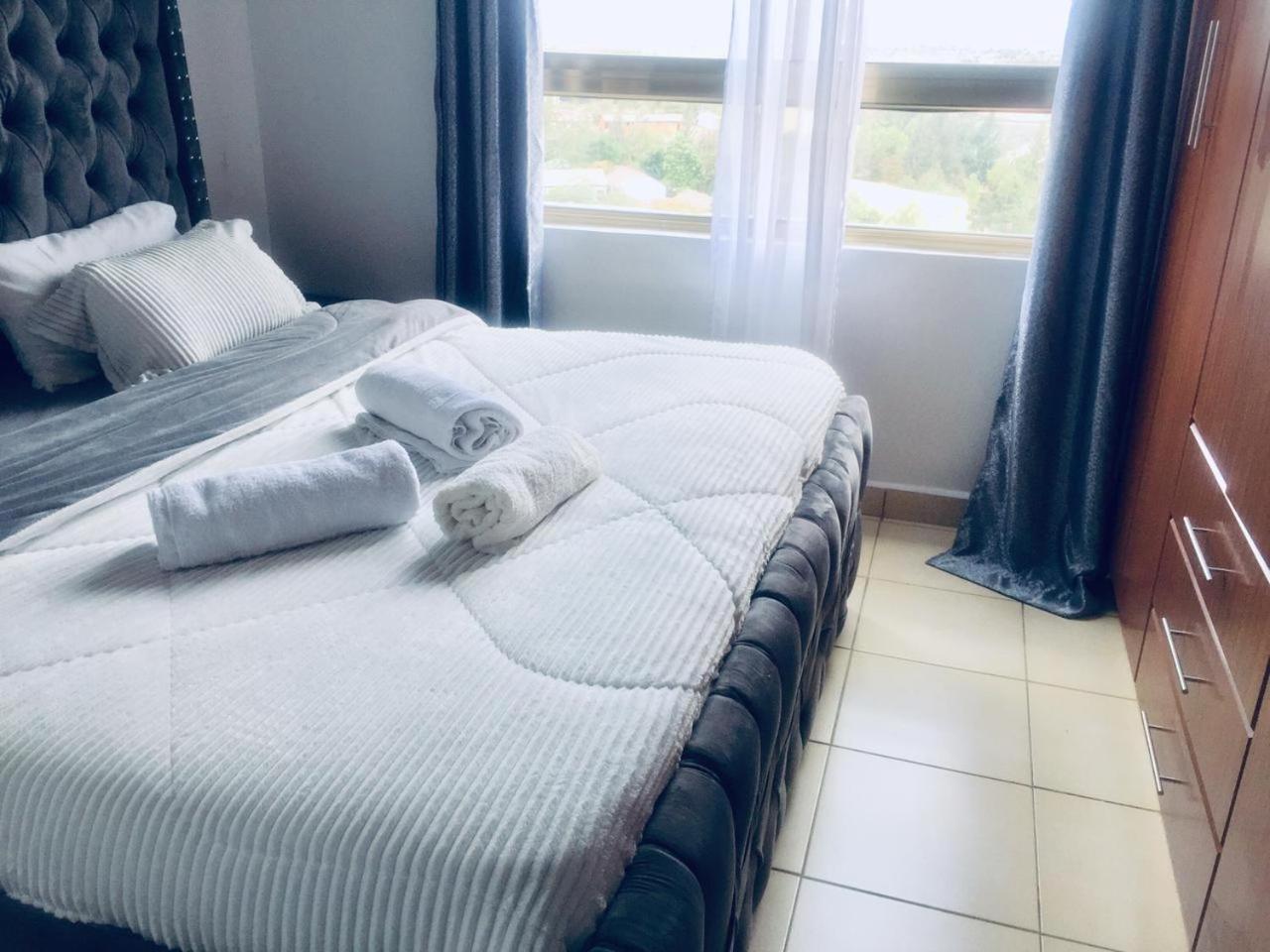 Executively Furnished 3br Located 15minutes From Jkia Apartment Nairobi