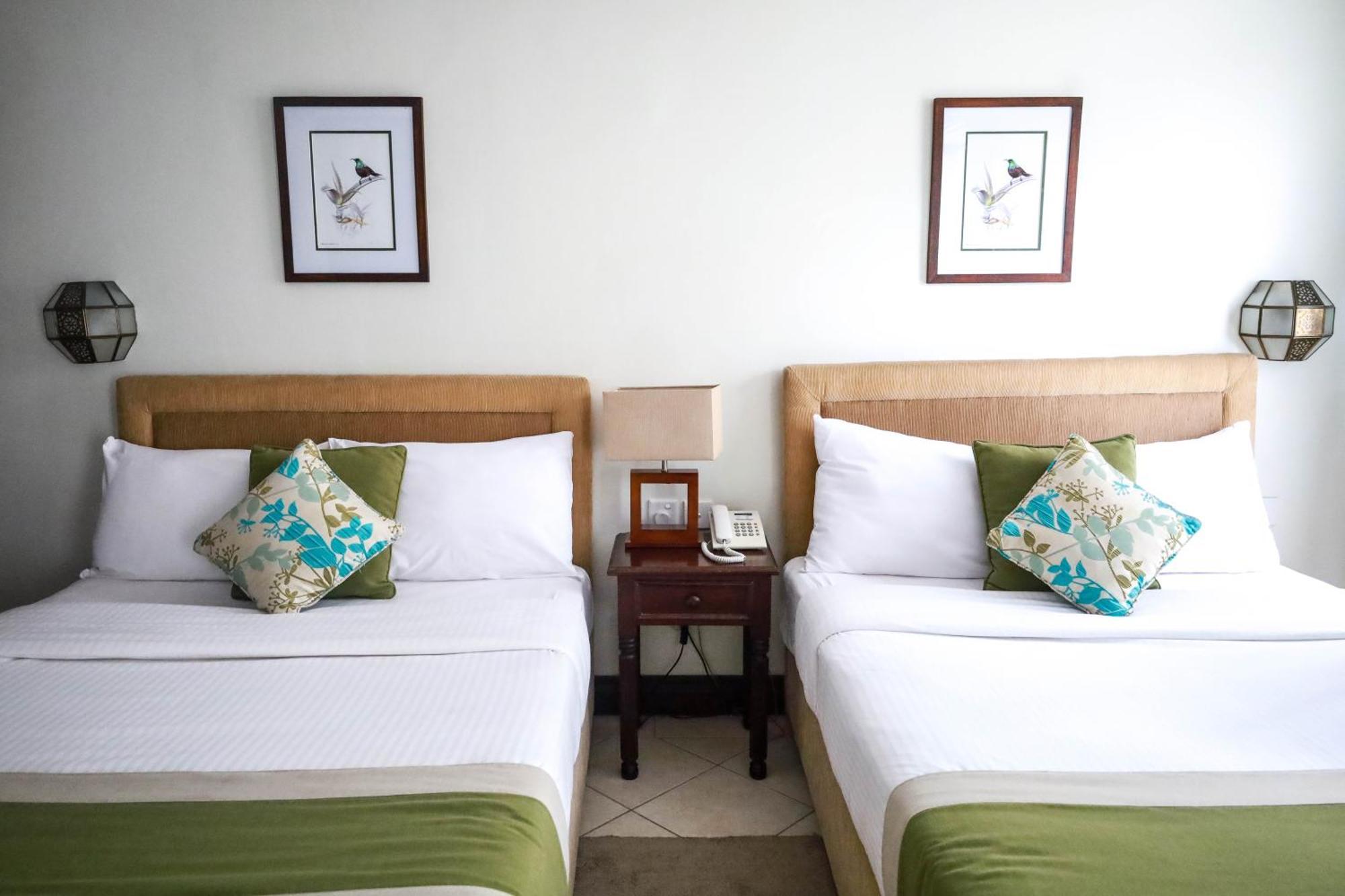The Heron By Sarovar Portico India 4*