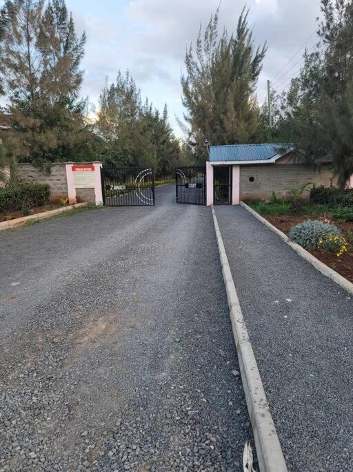 Bremu Homes Near Jkia Airport. Apartment