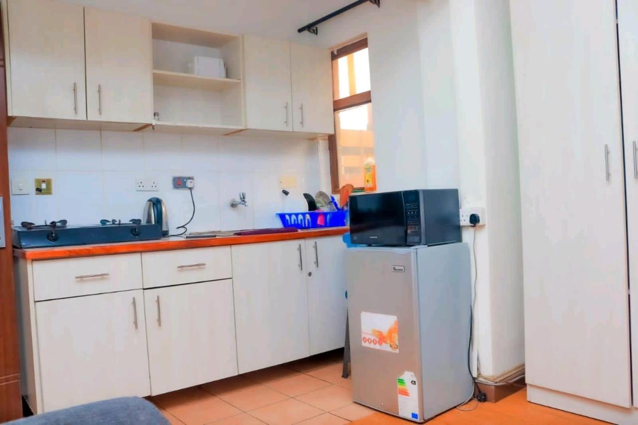 Fati * Nairobi