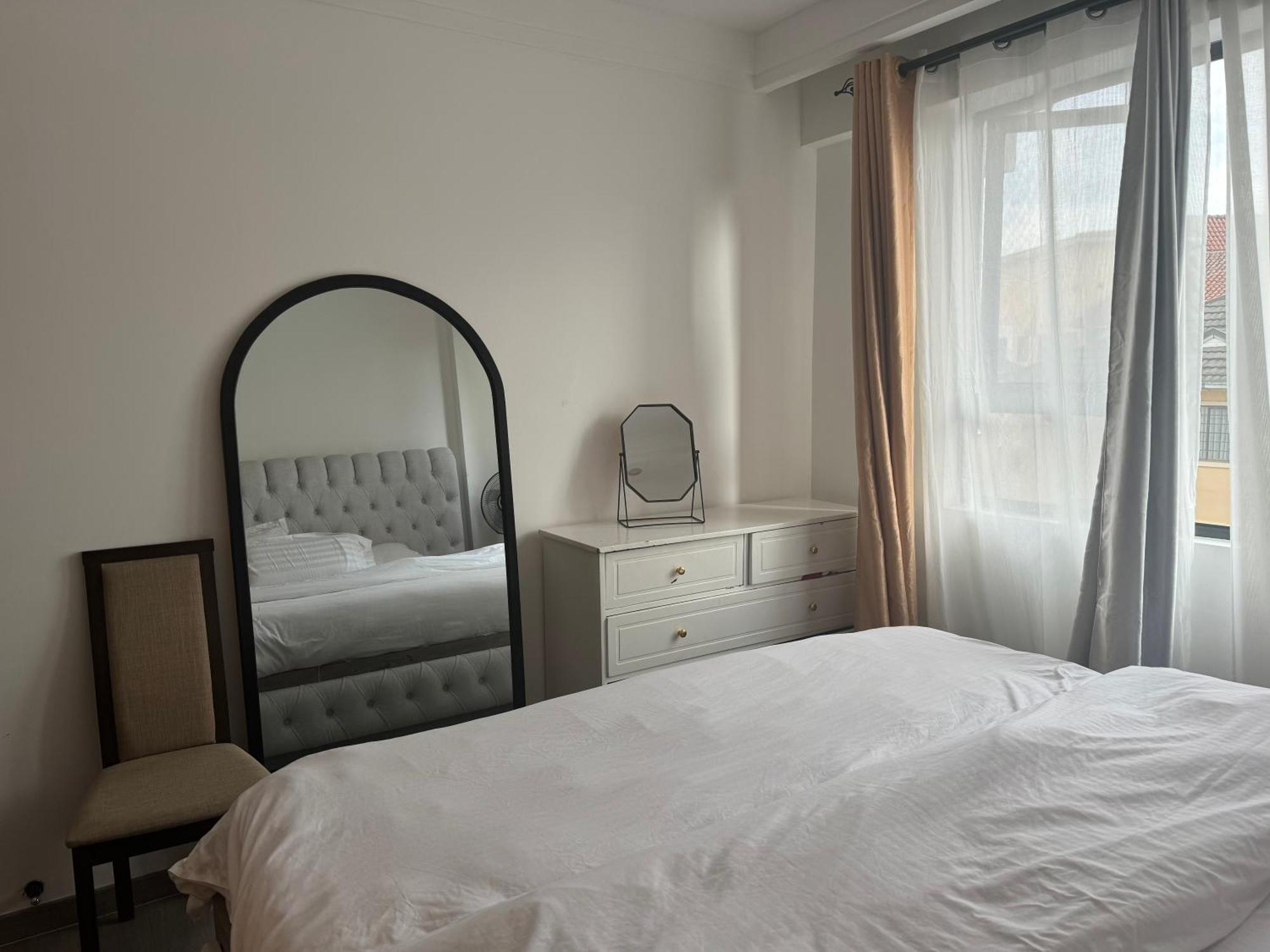 Apartment Greenes *