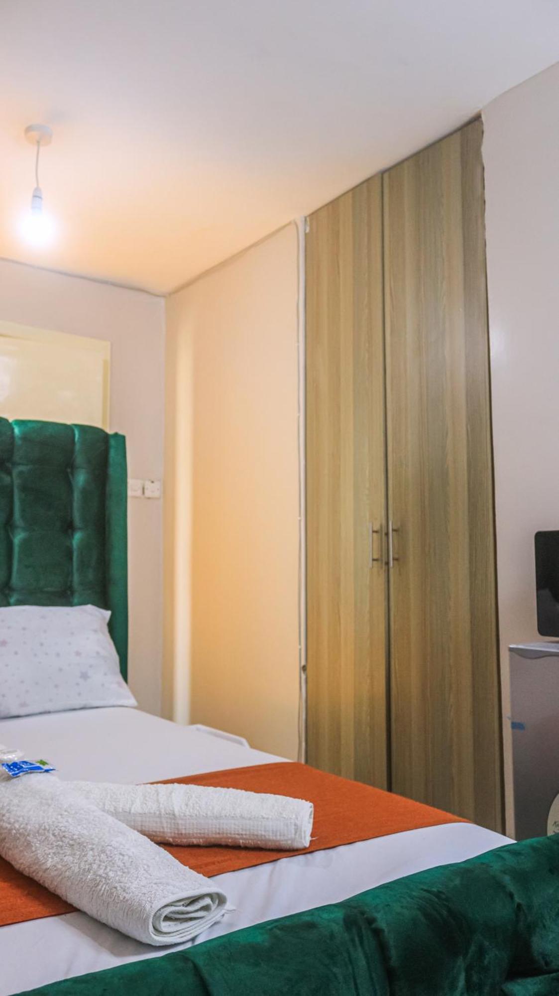 Definitehomes2 - Fully Furnished With A Rooftop Restaurant Near Jkia Airport, Sgr Terminus, Downtown Apartamento