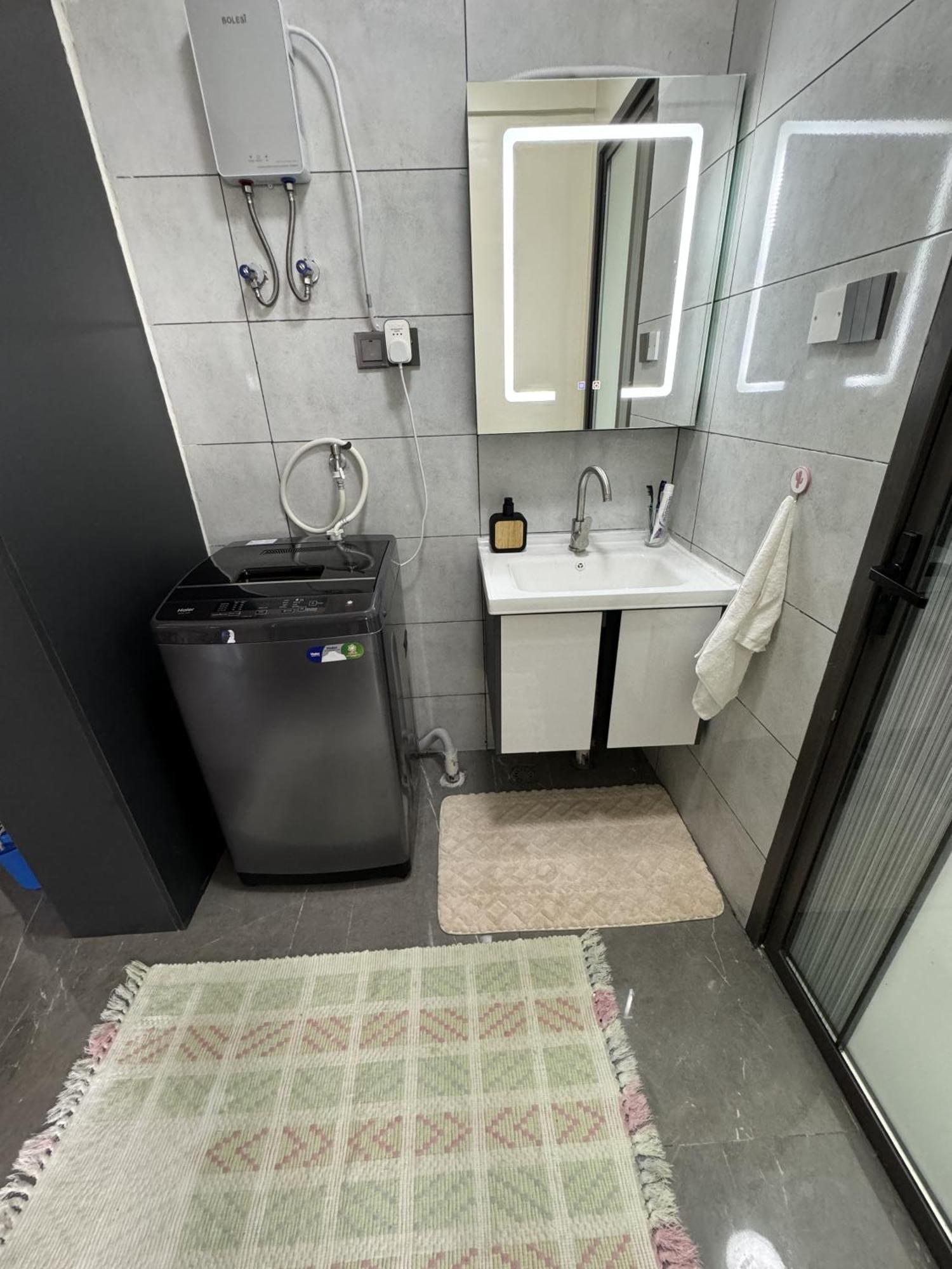 Cozy 1br In Kileleshwa Apartment *