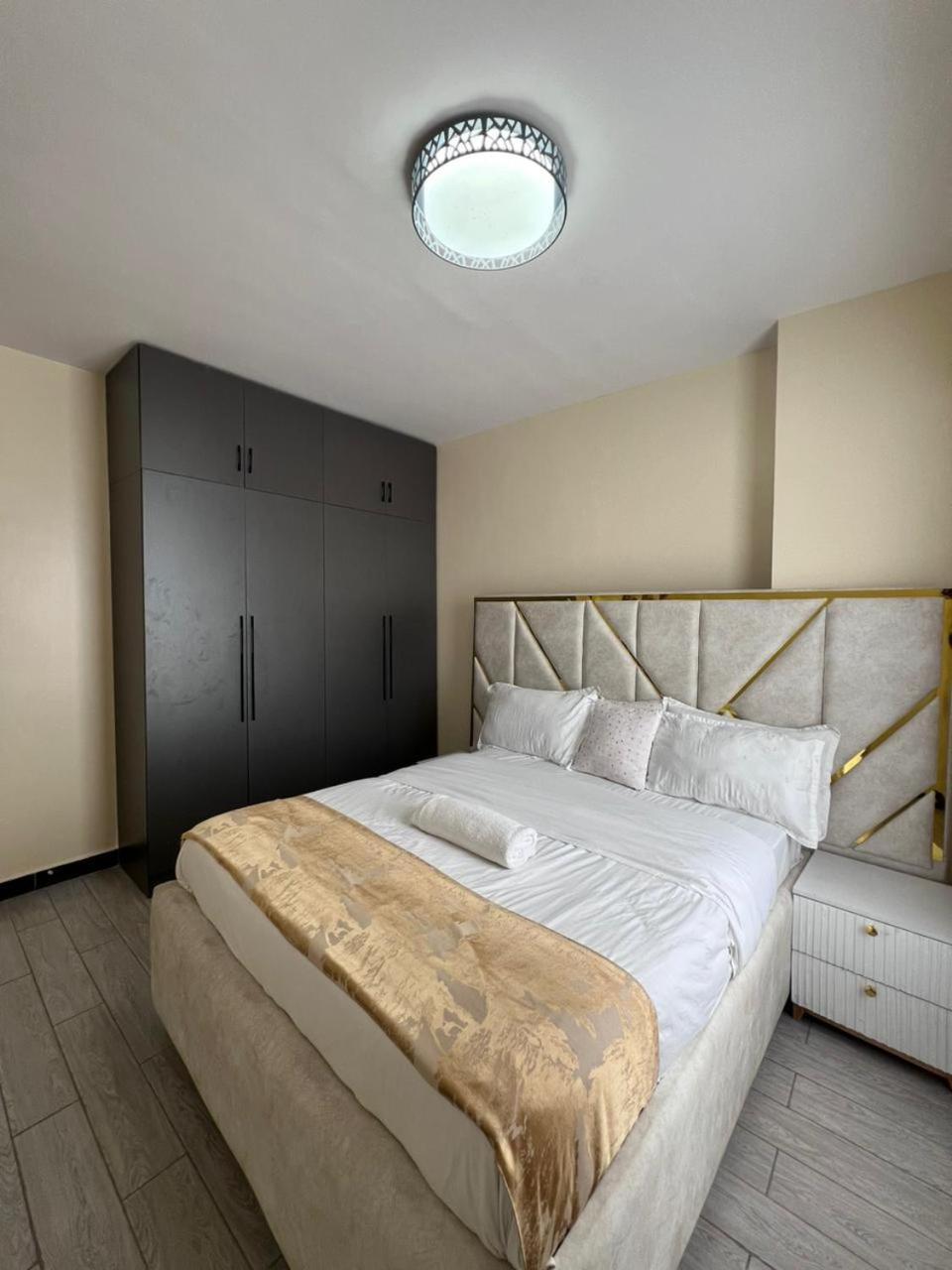 Staroot Residency Kilimani *