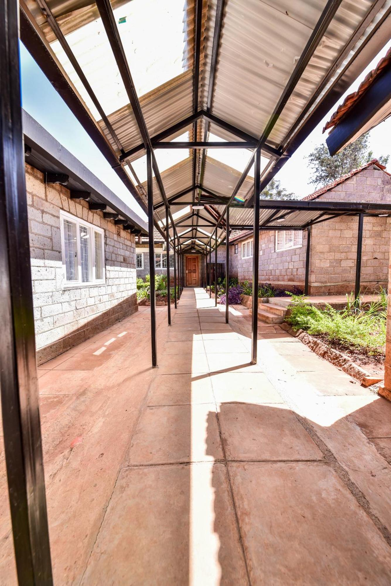 Kongoni House