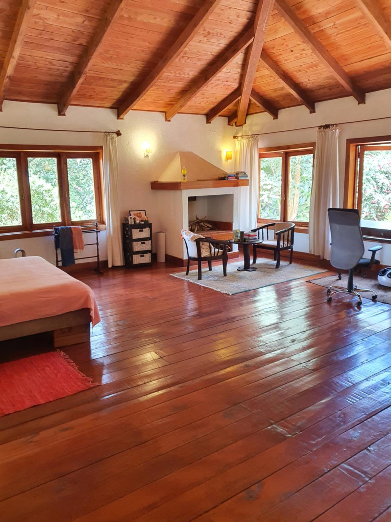 Chalet Rosslyn Lone Tree Cottage *