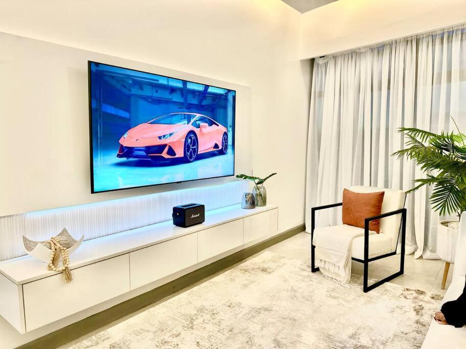 Apartment Grand 808 -brand New Luxurious 1 Bedroom