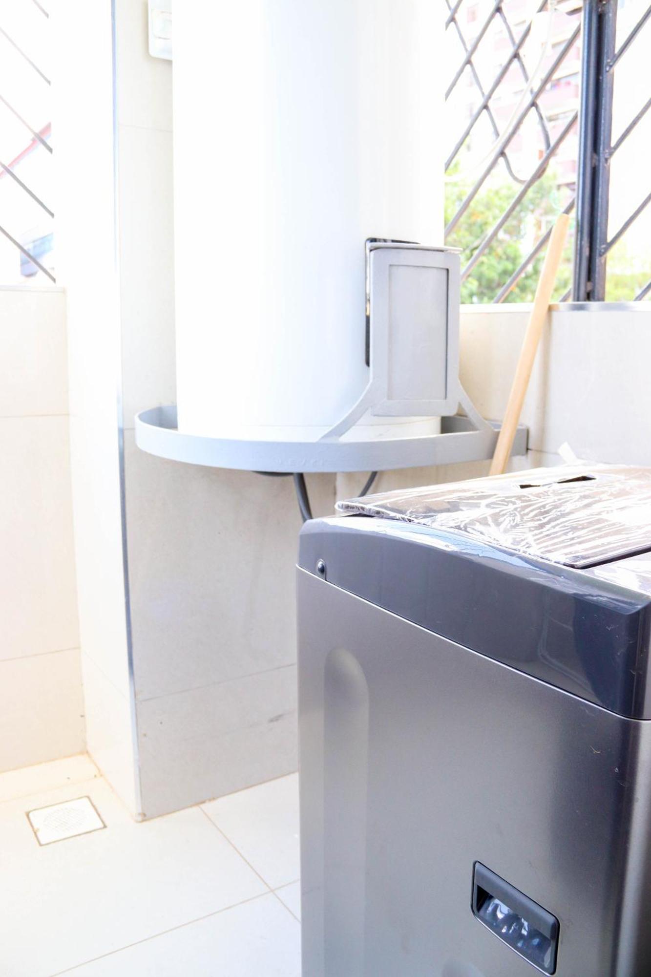 2 Bedroom Luxury Centrally Located In Westlands In Nairobi-book Your Stay!