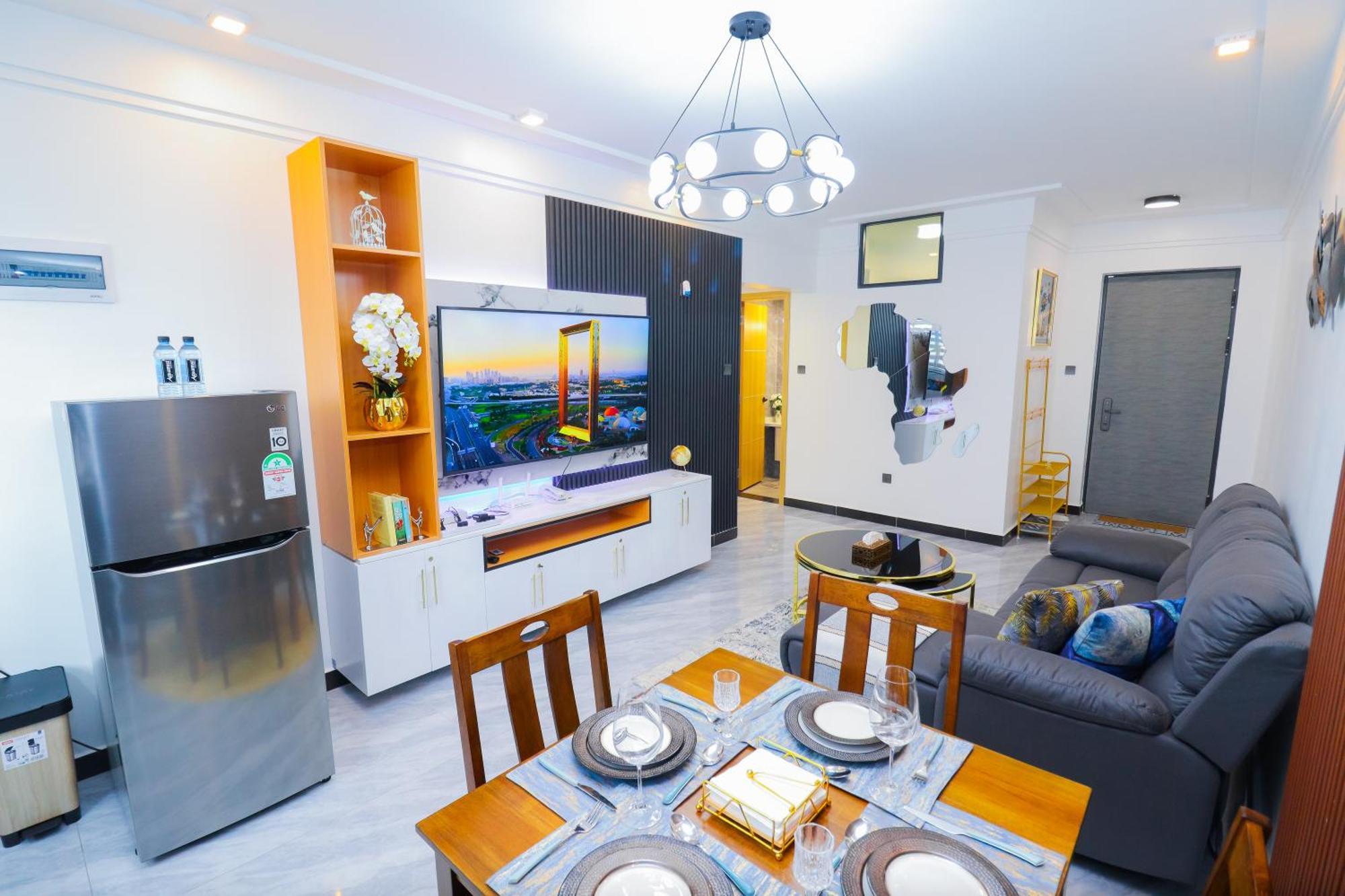 Executive 1 Bedroom Apartment In Nairobi Opposite 24Hr Mall! Apartment *
