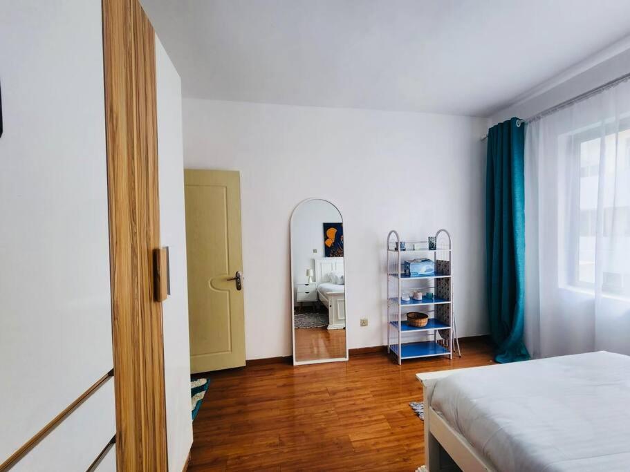 Apartment Rorot Elegant 1 Bedroom In Kileleshwa! Nairobi