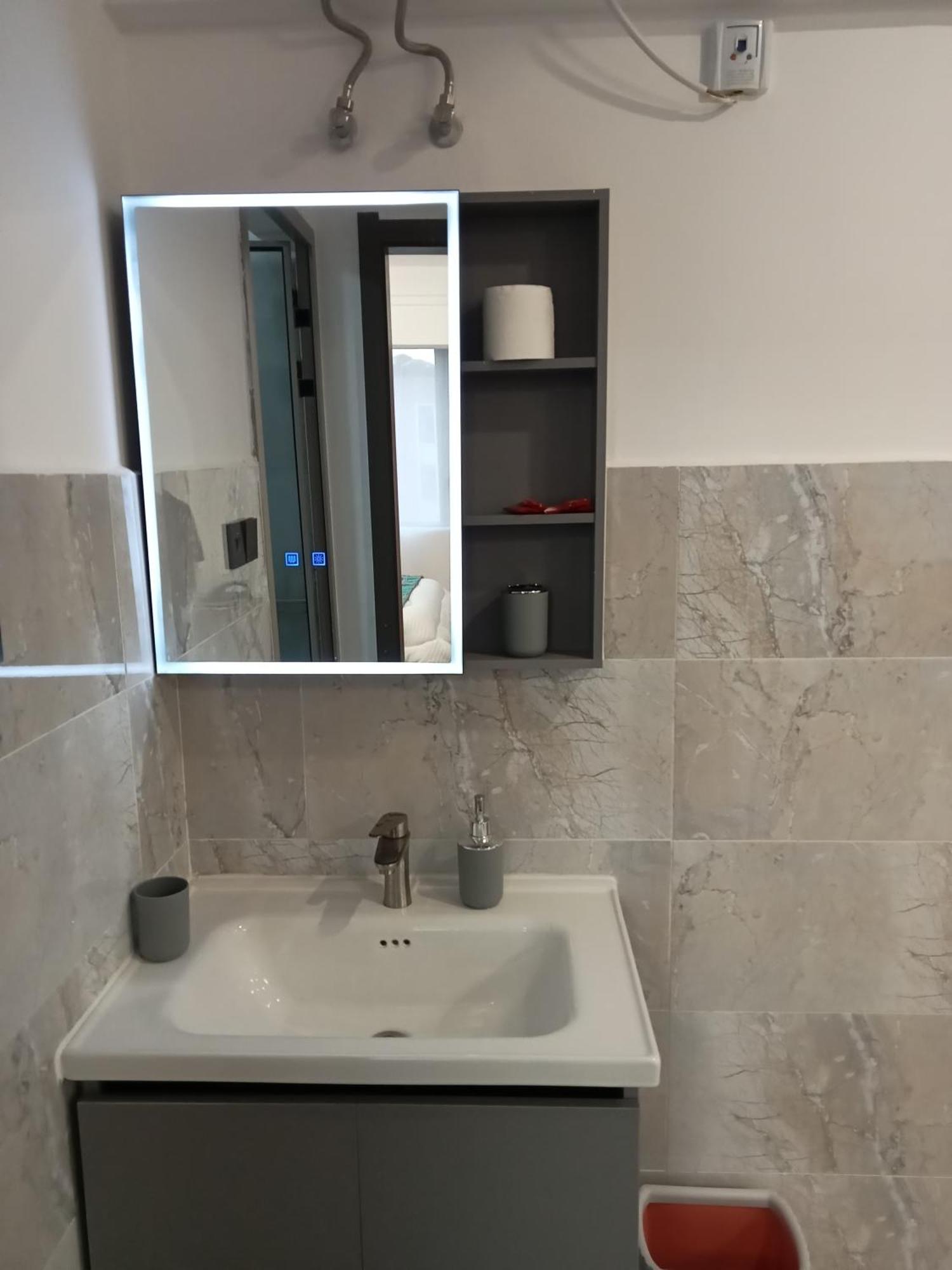 Acomodação com café da manhã  Cozy Modern 1br In Lavington Kilimani *