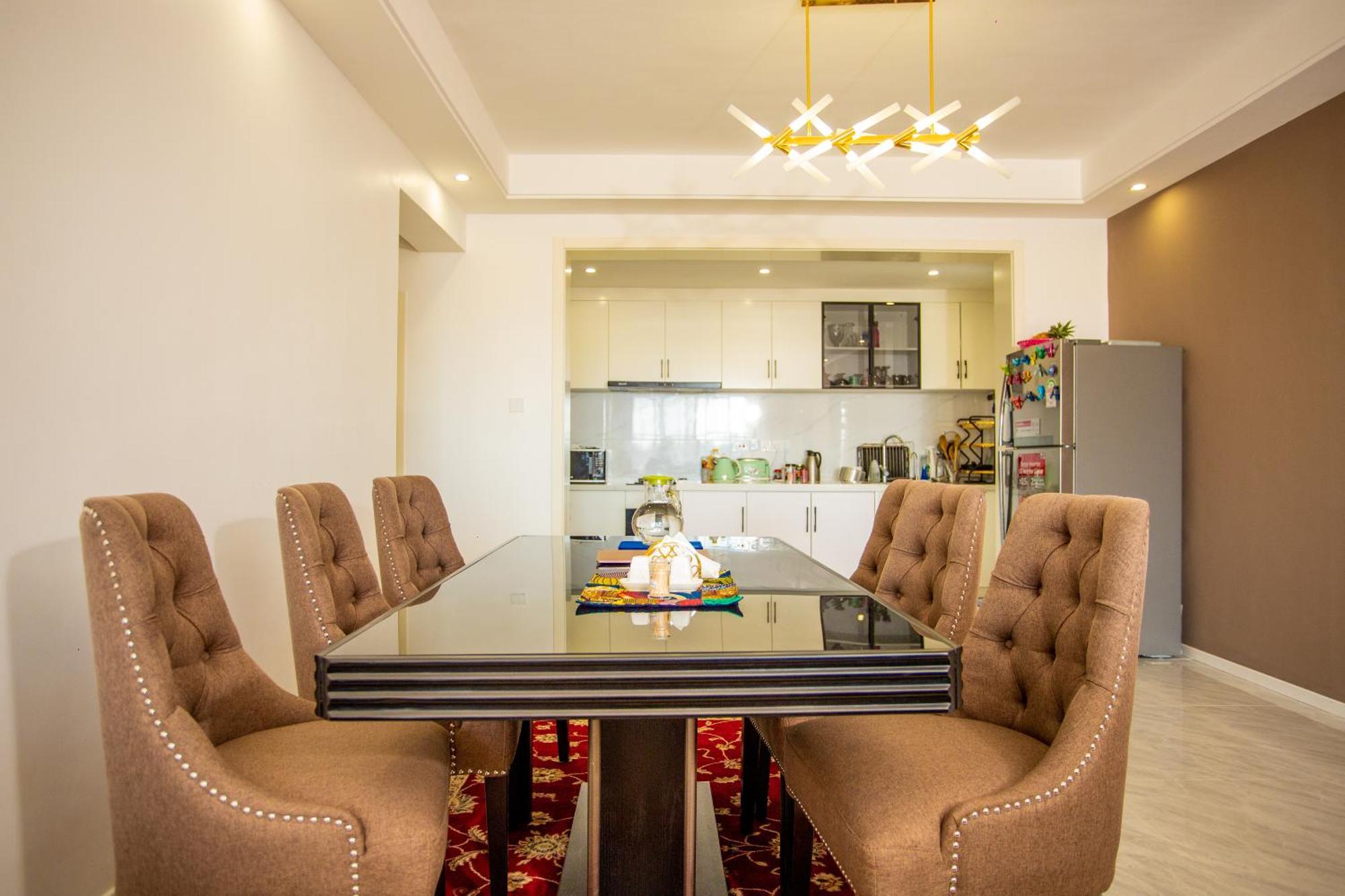 Manor Park Two Bedroom In Kilimani Apartment